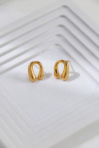 Minimalist Gold Horseshoe Earrings