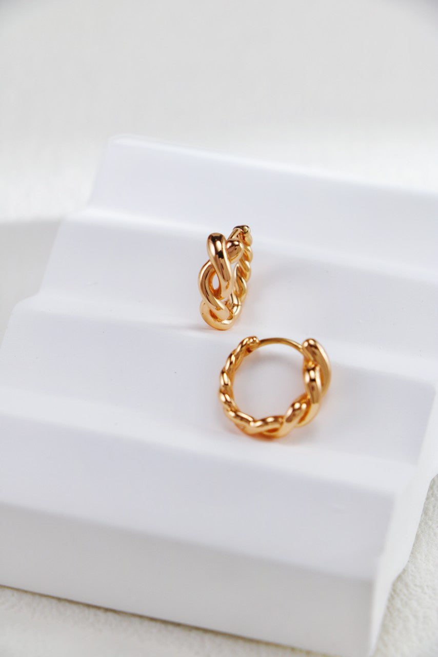 Gold Twist Hoop Earrings