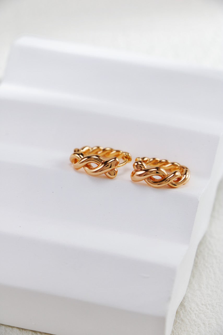 Gold Twist Hoop Earrings