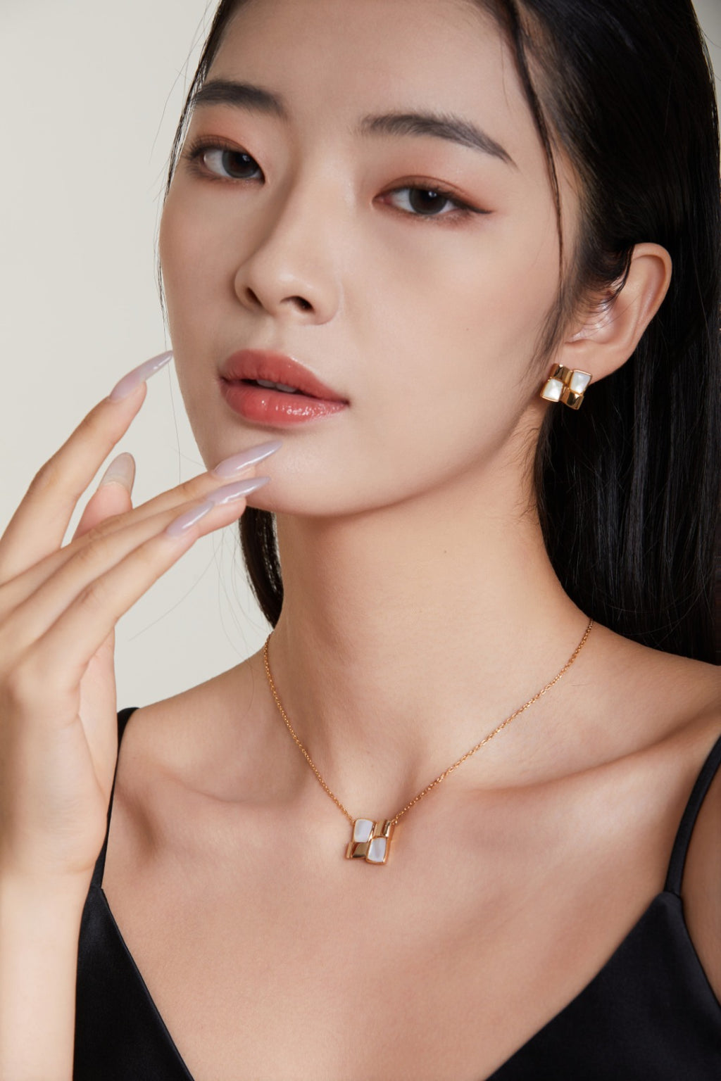 Gold Mother-of-Pearl Mosaic Necklace