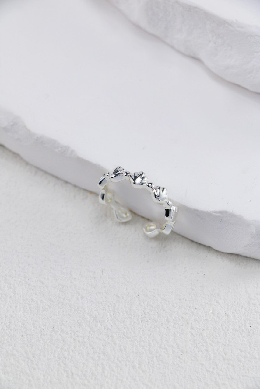 Shell-Inspired Eternity Band